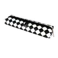 Piórnik szkolny młodzieżowy student jamnik Krata White. Wydawca: EV-Corp. SmakLiter.pl Opakowanie Piórnik szkolny młodzieżowy student jamnik Krata White