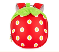 Plecak Truskawka. Wydawca: Boppi. SmakLiter.pl Opakowanie Plecak Truskawka