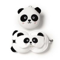 Poduszka podróżna z maską na oczy Panda CUSH250. Wydawca: PUCKATOR EUROPEAN DISTRIBUTION CENTRE. SmakLiter.pl Opakowanie Poduszka podróżna z maską na oczy Panda CUSH250