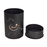 Pudełko Flower Box czarny ROZETTE. Wydawca: ROZETTE. SmakLiter.pl Opakowanie Pudełko Flower Box czarny ROZETTE