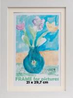 Ramka drewniana Paint 25,5x34x5cm. Wydawca: Fandy. SmakLiter.pl Opakowanie Ramka drewniana Paint 25,5x34x5cm