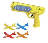 Samolot styropianowy wystrzeliwany mix. Wydawca: Ciuciubabka. SmakLiter.pl Opakowanie Samolot styropianowy wystrzeliwany mix