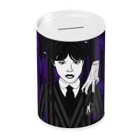 Skarbonka metalowa Wensday 10x15cm. Wydawca: Diakakis. SmakLiter.pl Opakowanie Skarbonka metalowa Wensday 10x15cm