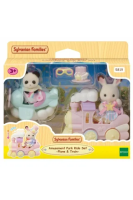 Sylvanian Families Pojazdy z parku rozrywki. Wydawca: Epoch. SmakLiter.pl Opakowanie Sylvanian Families Pojazdy z parku rozrywki