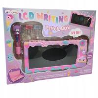 Tablet znikopis LCD Miś z akcesoriami. Wydawca: Hot Focus. SmakLiter.pl Opakowanie Tablet znikopis LCD Miś z akcesoriami