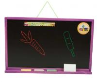 Tablica wisząca kredowa. Wydawca: 3toysm. SmakLiter.pl Opakowanie Tablica wisząca kredowa