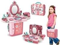 Toaletka kuferek. Wydawca: Madej. SmakLiter.pl Opakowanie Toaletka kuferek