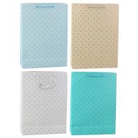 Torbka prezentowa 41x30x12cm MIX. Wydawca: Leantoys. SmakLiter.pl Opakowanie Torbka prezentowa 41x30x12cm MIX