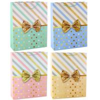 Torebka p rezentowa 55x43x15cm MIX. Wydawca: Leantoys. SmakLiter.pl Opakowanie Torebka p rezentowa 55x43x15cm MIX