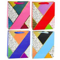 Torebka prezentowa 32x26x12cm. Wydawca: Leantoys. SmakLiter.pl Opakowanie Torebka prezentowa 32x26x12cm