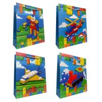 Torebka prezentowa dziecięca L klocki 3D mix. Wydawca: JU-PITER. SmakLiter.pl Opakowanie Torebka prezentowa dziecięca L klocki 3D mix