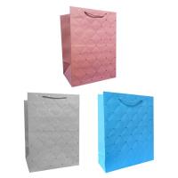 Torebka prezentowa uniwersalna L szerokie dno mix. Wydawca: JU-PITER. SmakLiter.pl Opakowanie Torebka prezentowa uniwersalna L szerokie dno mix