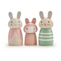 Zajączki drewniane 3szt. Wydawca: Tender Leaf Toys. SmakLiter.pl Opakowanie Zajączki drewniane 3szt