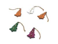 Zawieszka drewniana choinka 5szt. Wydawca: ADAR. SmakLiter.pl Opakowanie Zawieszka drewniana choinka 5szt