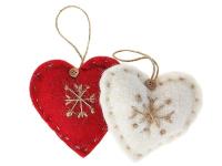 Zawieszka materiałowa serce. Wydawca: ADAR. SmakLiter.pl Opakowanie Zawieszka materiałowa serce