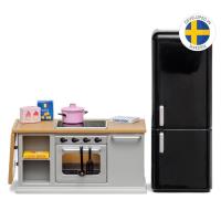 Zestaw mebli kuchennych do domku dla lalek. Wydawca: MICKI. SmakLiter.pl Opakowanie Zestaw mebli kuchennych do domku dla lalek