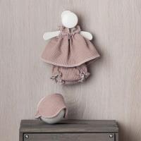 Zestaw ubranek dla lalki hiszpańskiej Sabrina 40cm. Wydawca: Asi. SmakLiter.pl Opakowanie Zestaw ubranek dla lalki hiszpańskiej Sabrina 40cm